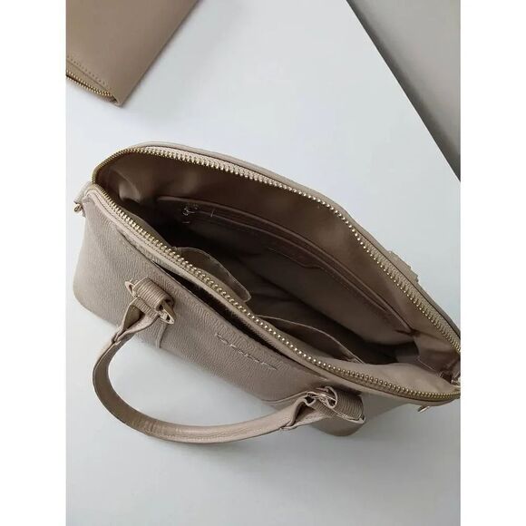 Bebe Bag And Wallet Tan No Crossbody Strap - Picture 4 of 7